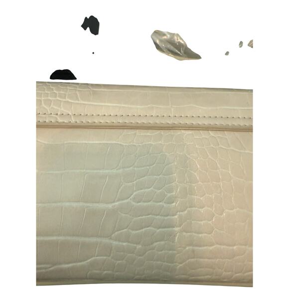 NWT Tahari Cream Crossbody and Change Purse Spring Natural - Picture 5 of 12